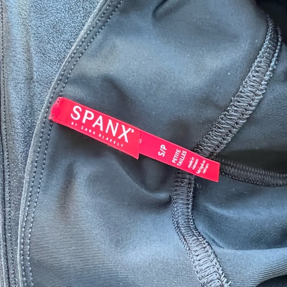 SPANX Faux Black Leather Leggings - Picture 3 of 8